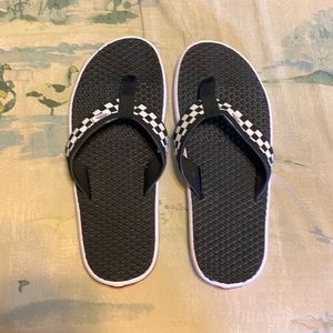 👟 VANS SKATER CHECKERBOARD SWIM FLIP FLOPS